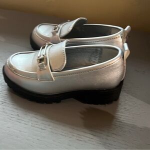 GAP Silver and Black Dress Shoes with Modern Chunky Design